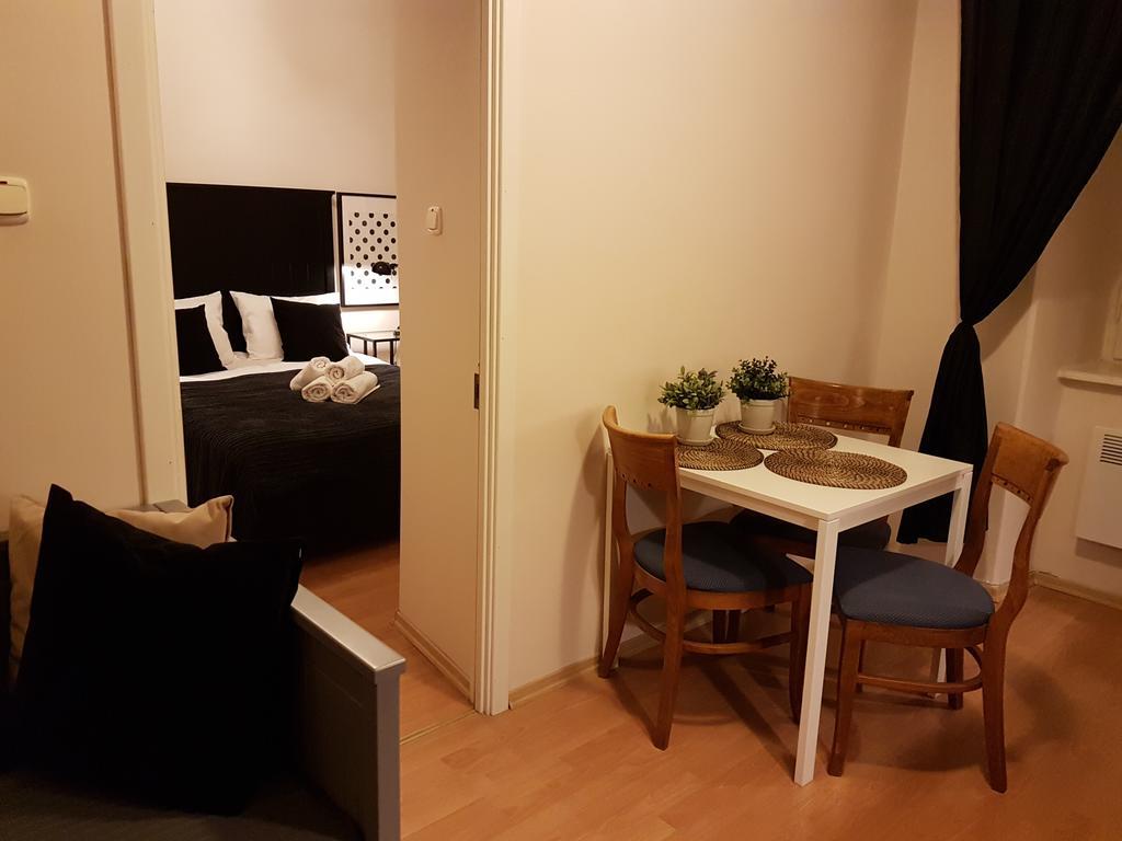 Czarna Kawka Apartamenty Krasków Eksteriør bilde