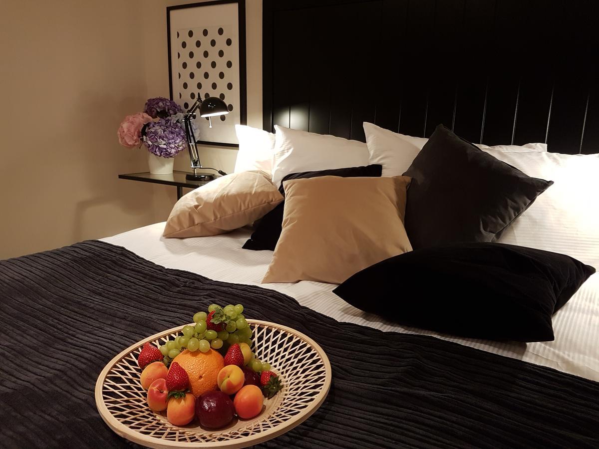 Czarna Kawka Apartamenty Krasków Eksteriør bilde